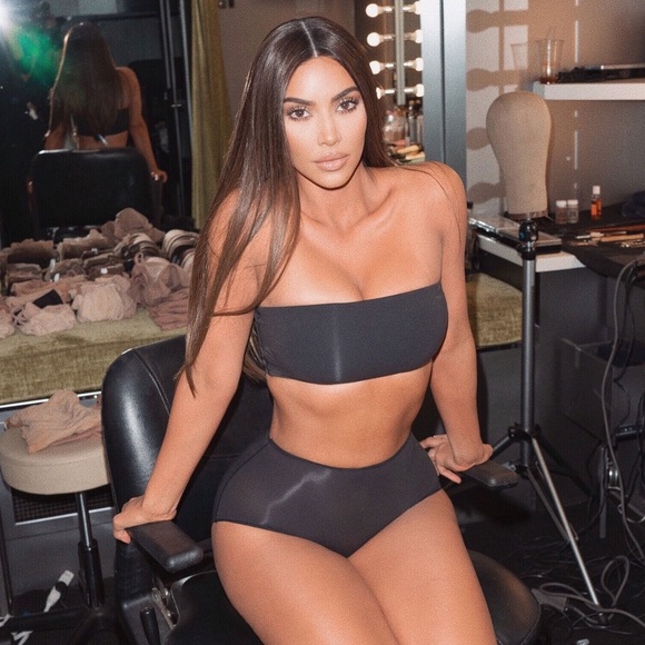 SKIMS FITS EVERYBODY BANDEAU 'SAND' - Picture 8 of 11